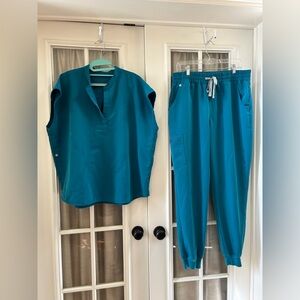 Figs XL Teal Women's Scrubs Pants and Rafaella Top Set EUC